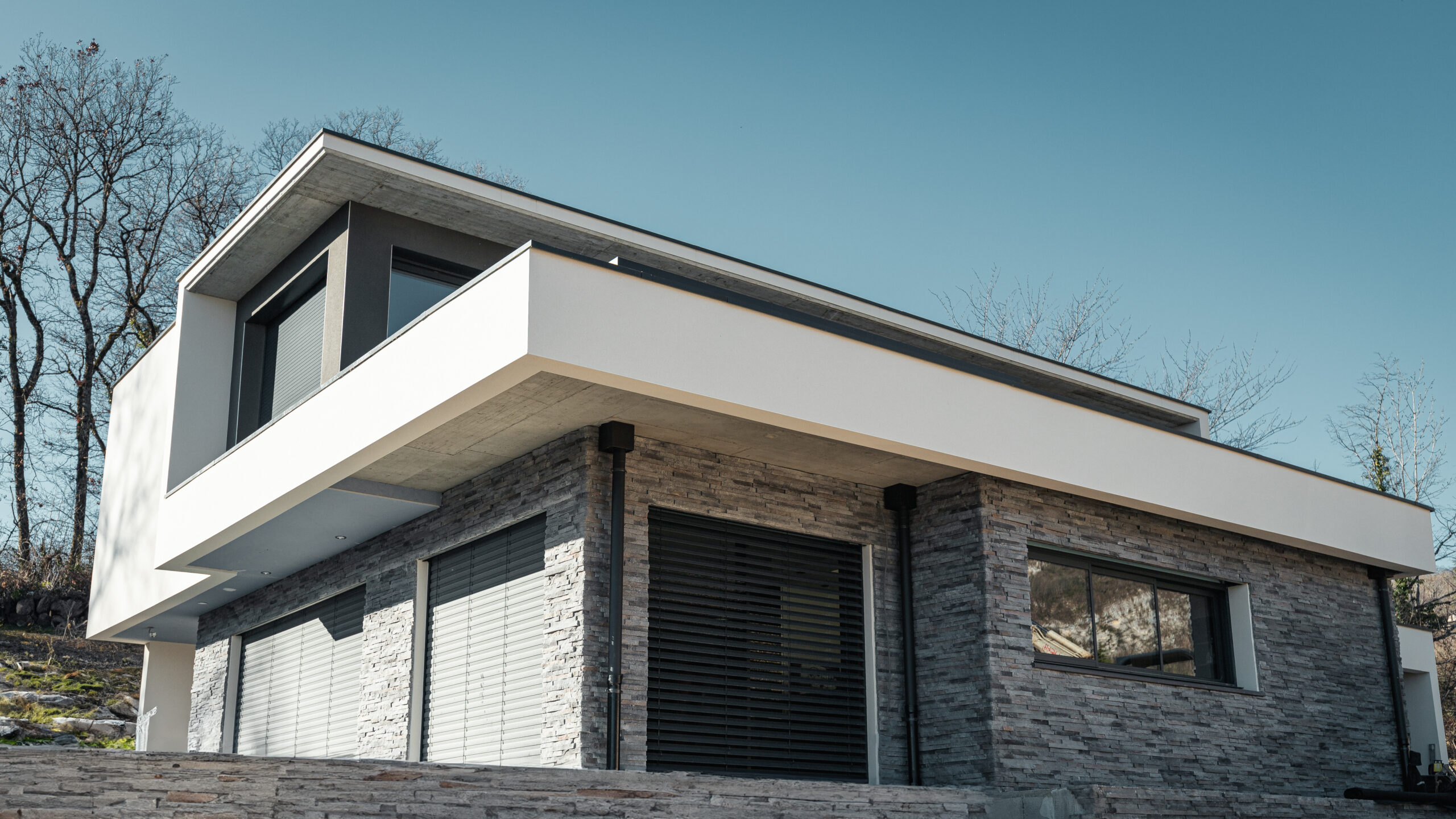 Maison individuelle construite sur les hauteurs de Saint Alban Leysse, en Savoie.