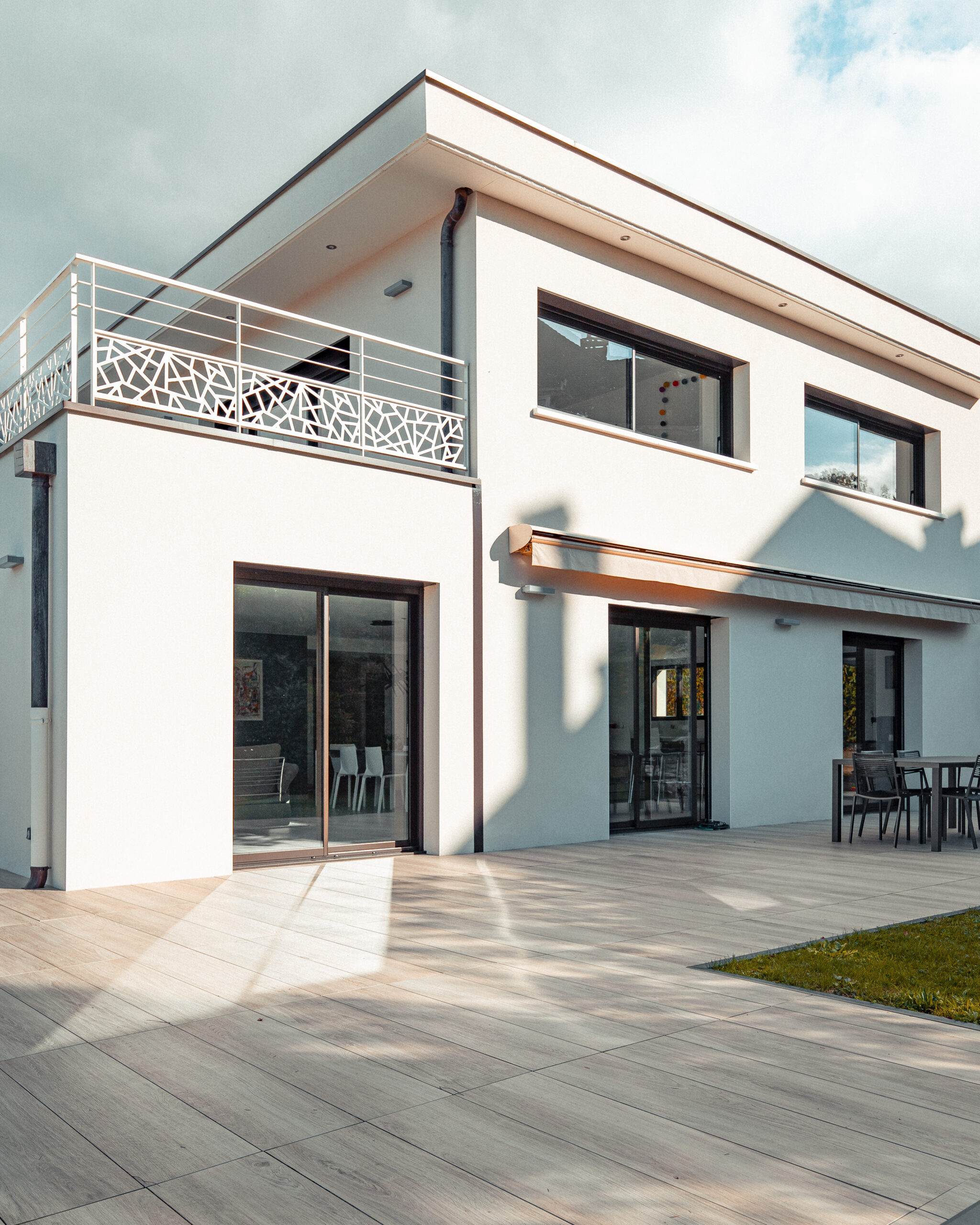 Maison individuelle face aux montagnes chambérienne.